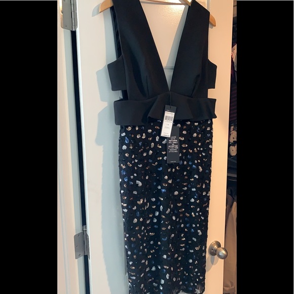 BCBGMaxAzria Dresses & Skirts - Bcbg Mazaxria dress BCBGMaxAzria Dresses & Skirts - Bcbg Mazaxria dress